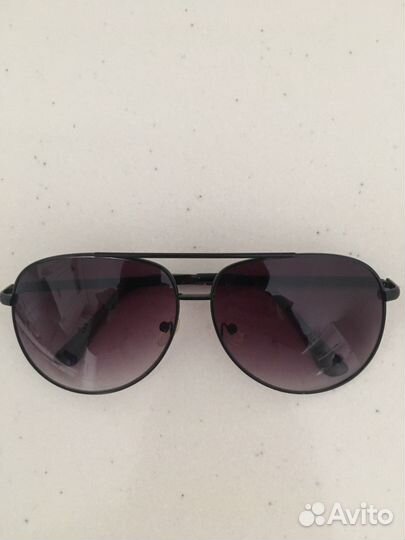 Солнцезащитные очки