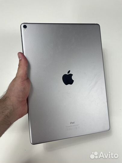 iPad Pro 12.9 (2017) 256GB второе поколение