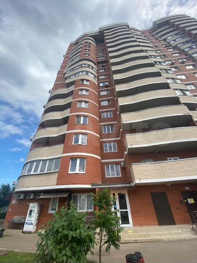 3-к. квартира, 95,6 м², 12/16 эт.