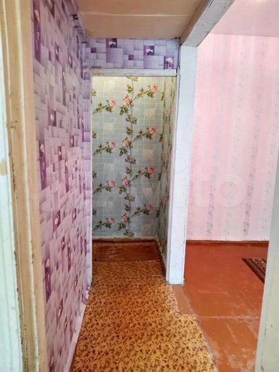 2-к. квартира, 41 м², 1/3 эт.