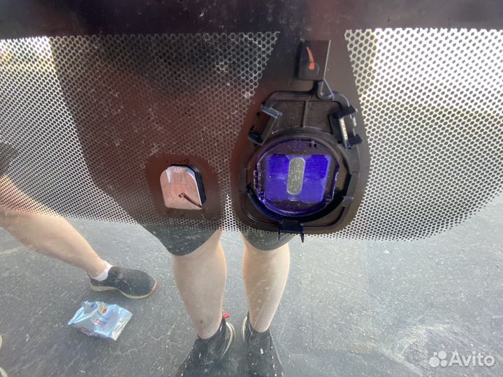 Лобовое стекло на mitsubishi outlander 2013