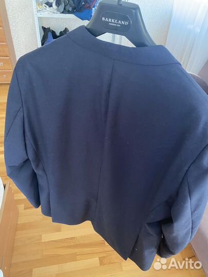 Классический темно-синий костюм barkland