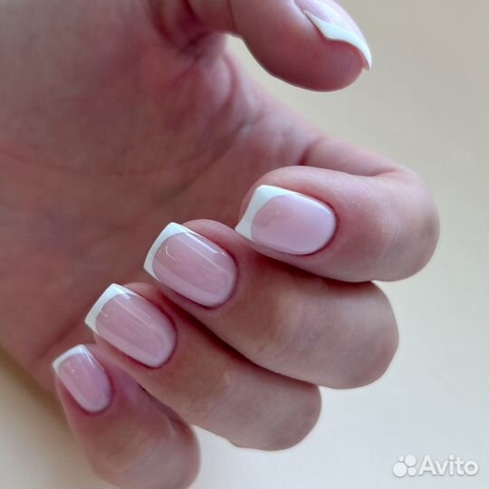 Маникюр, педикюр, DIP система (гель - пудра)