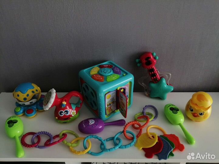 Развивающие игрушки для малышей