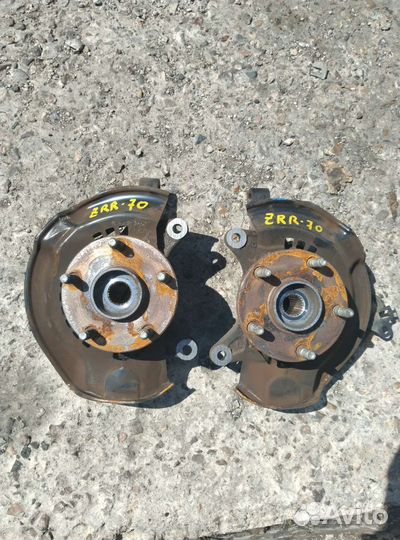 Ступица передняя Toyota voxy/noah ZRR70W