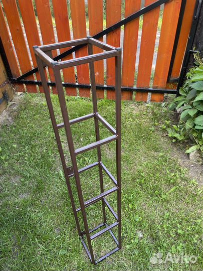 Ящик металлический под цветы