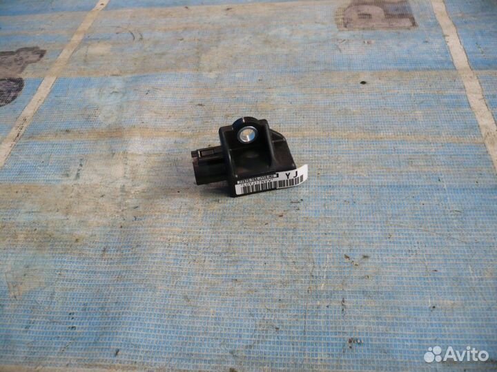 Honda Pilot Датчик удара задний Air Bag б/у.ориг