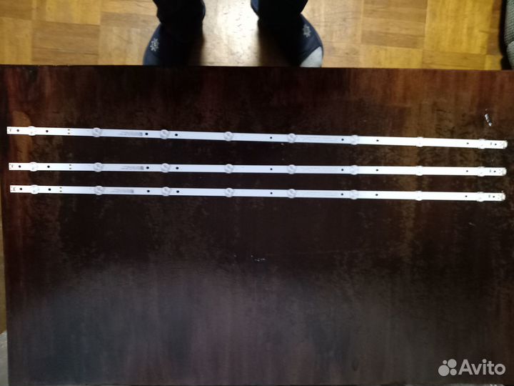 GC43D08-ZC22AG-17E Samsung UE43J5202AU