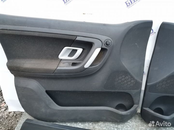 Комплект дверных карт skoda roomster
