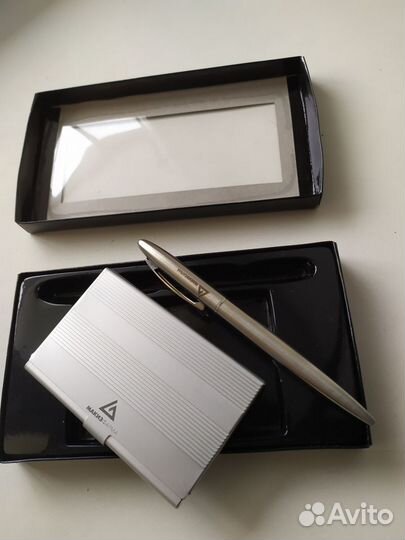 Ручка шариковая и визитница