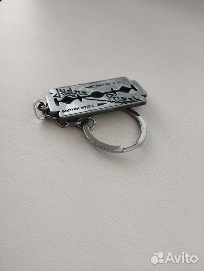 Брелок Judas Priest лезвие British steel