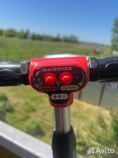 Самокат детский трехколесный