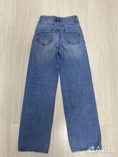 Джинсы женские