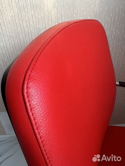 Стулья из экокожи, 4 шт