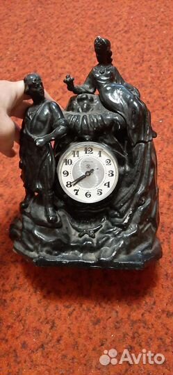 Часы хозяйка медной горы СССР