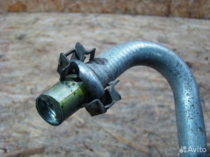 Ford Fusion Трубка кондиционера