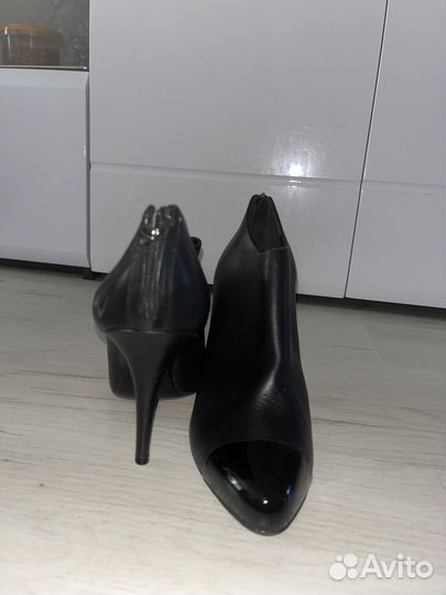 Ботильоны натуральная кожа 40 41