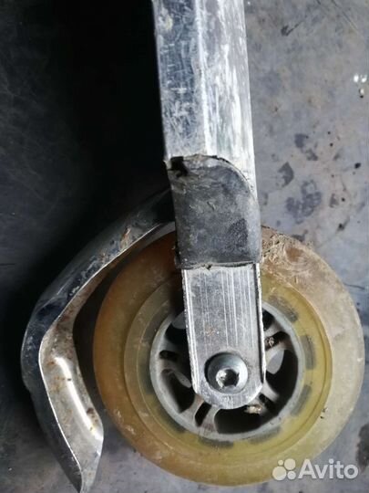 Запчасти для трюкового самоката