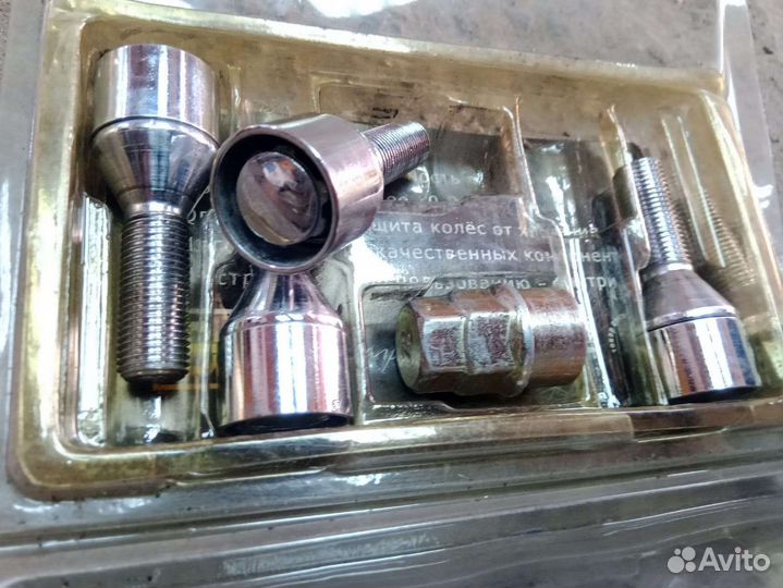 Секретки болты Жигули
