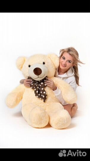 Плюшевый Мишка на 8 марта