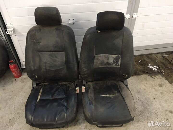 Передние сиденья Geely MK (2814)