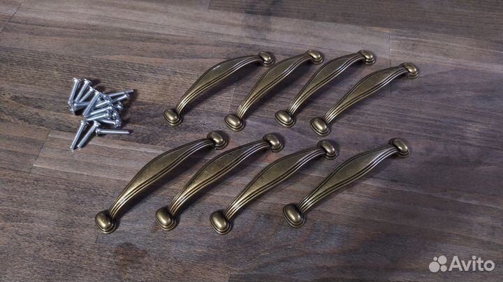 Мебельные ручки