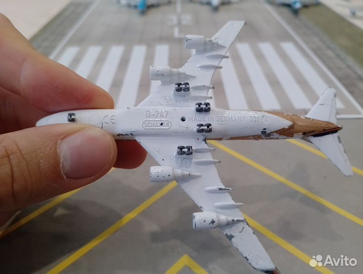 Самолёт Boeing 747 