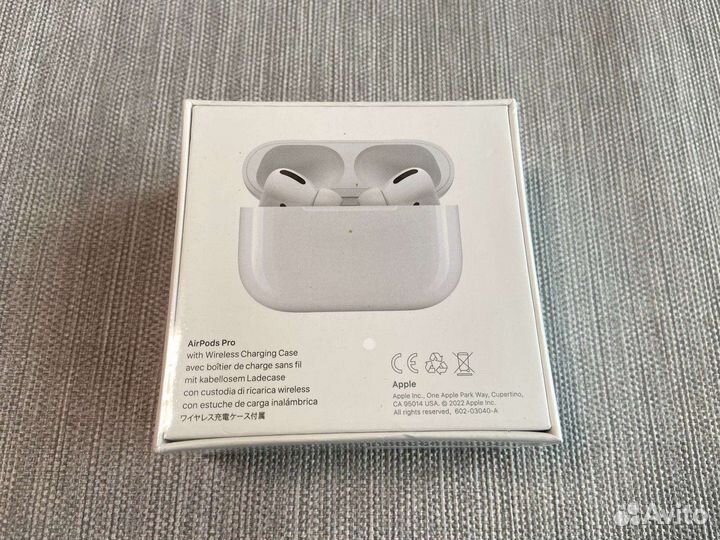 Apple airpods pro с шумоподавлением