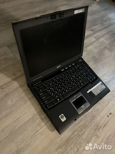 Ноутбук на запчасти