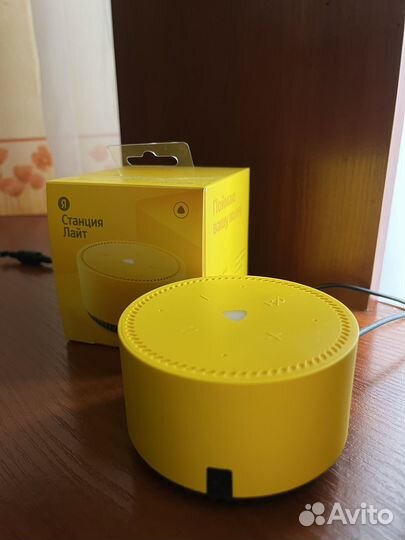 Яндекс колонка (станция) новая Алиса лайт