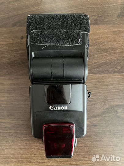 Вспышка камеры 550ех canon