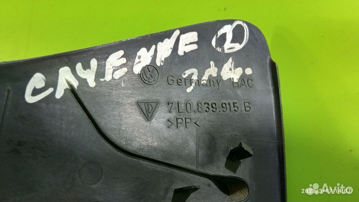 Накладка для Porsche Cayenne 955