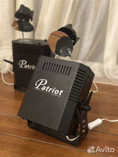 Световой проектор Patriot 2 штуки (светомузыка)