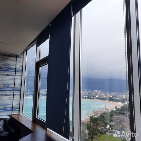 Жалюзи рулонные бу