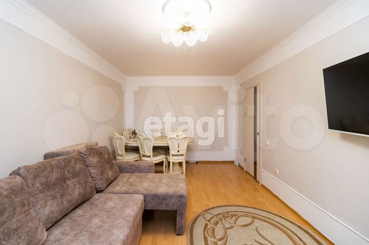 2-к. квартира, 53 м², 9/10 эт.