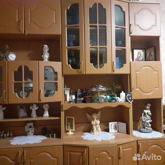 Стенка в гостиную бу