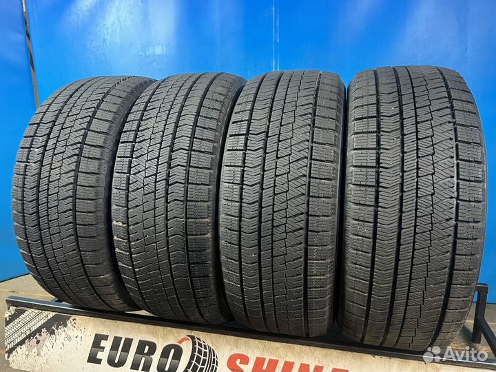 Bridgestone Blizzak VRX2 225/50 R17 95Q