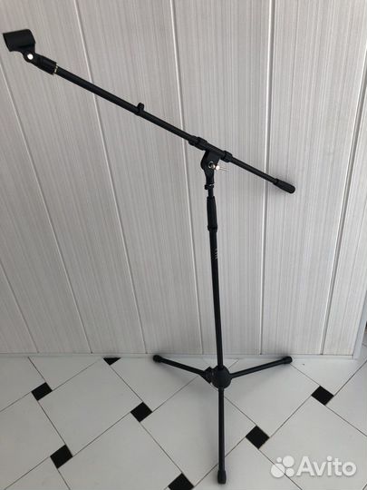 Аренда микрофона, стойки, микшера