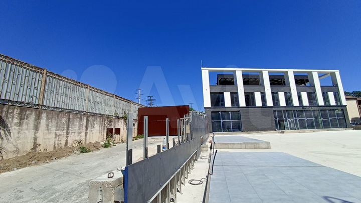 Магазин, офис, клиника, 690 м²