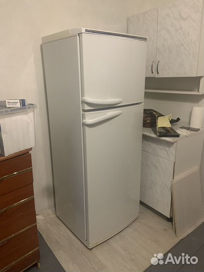 Холодильник samsung