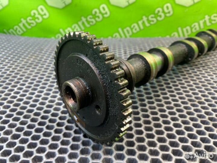 Распредвал правый Mazda Mpv LW5W GY-DE 2.5 2001