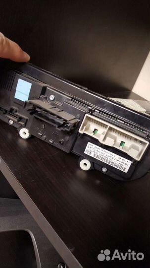 Блок управления отопителем VW Jetta