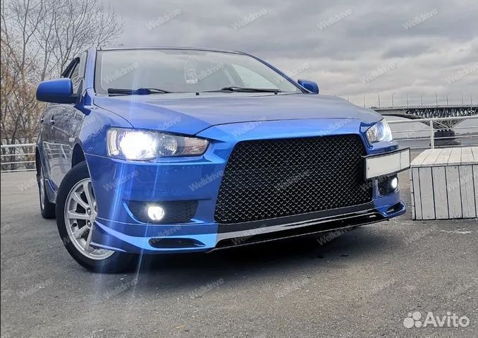 Решетка радиатора Mitsubishi Lancer X 10