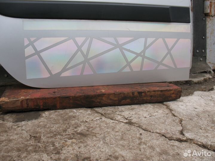 Задняя правая дверь Renault Megane 2 седан