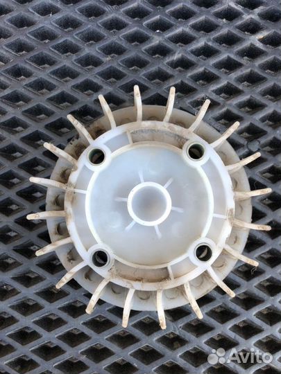 Генератор с крыльчаткой охлаждения 139QMB