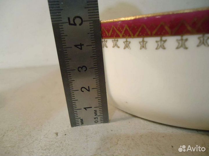 Старинная чаша капельник фарфор