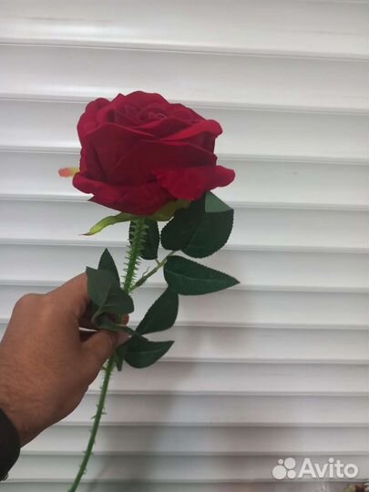 Искусственные цветы розы