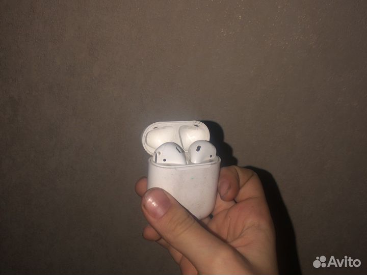 Наушники airpods