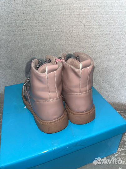 Ботинки демисезонные для девочки 31 размер