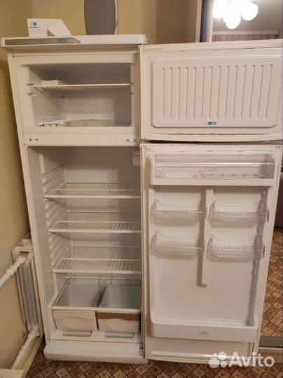 Холодильник бу stinol